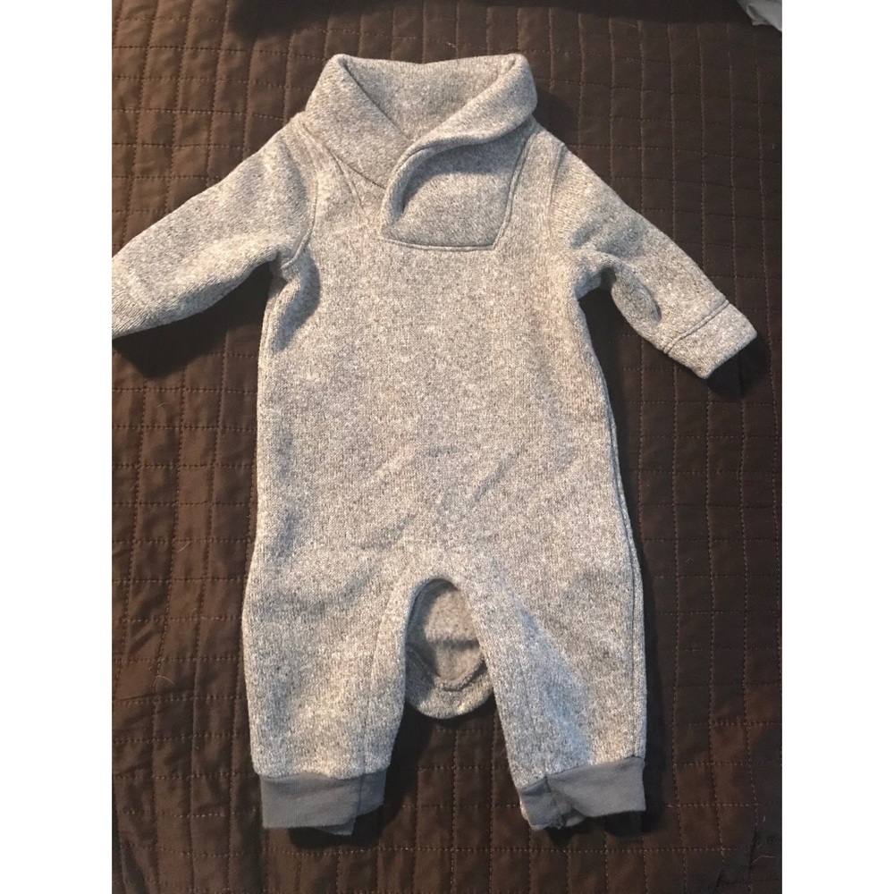 Infant clothing